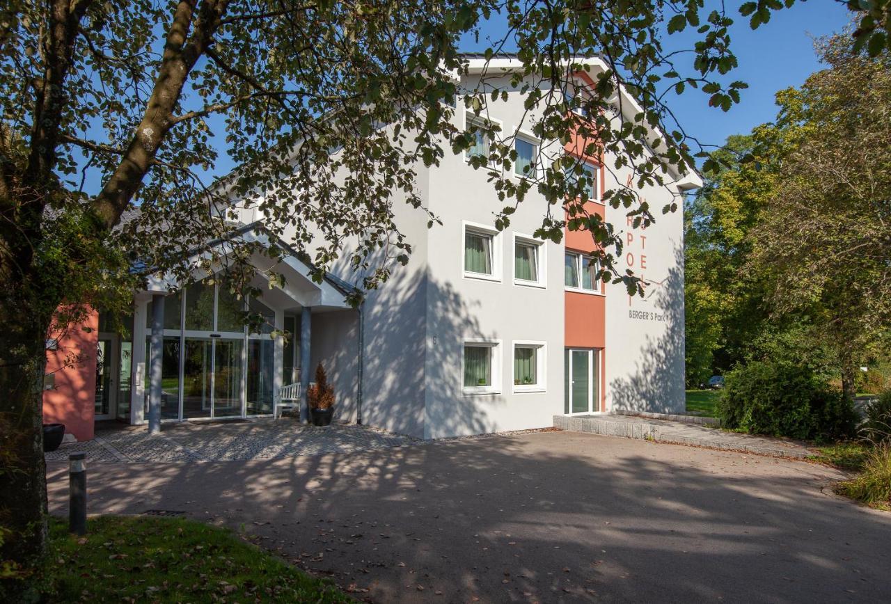 Bergers Airporthotel Memmingen Memmingerberg Bagian luar foto